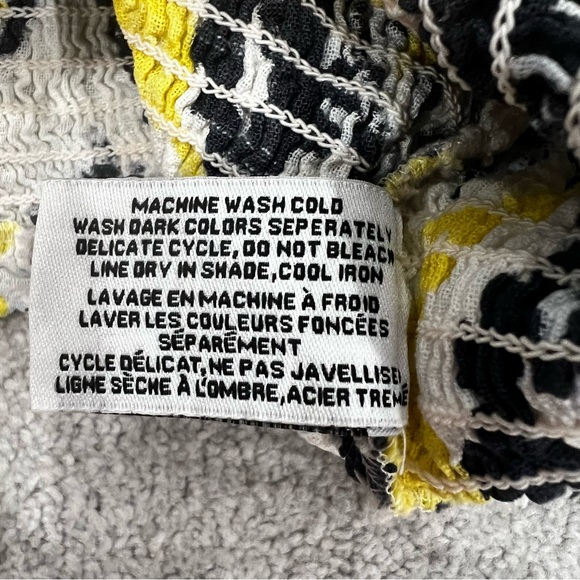 Walter Baker Smocked Crop Top 100% Cotton Women’s Sz S NWOT - Picture 8 of 8